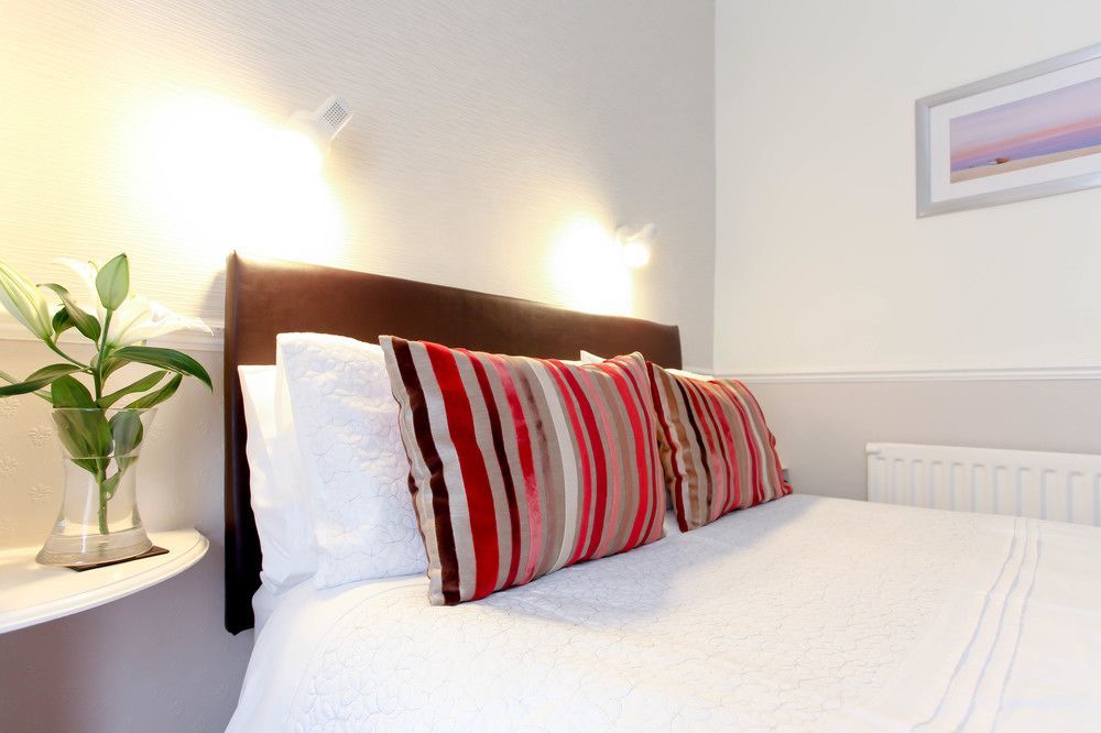 Bed and Breakfast Kethla House à Torquay Extérieur photo